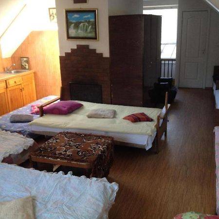 Pirtis Prie Neries Jonava Hotel Екстериор снимка