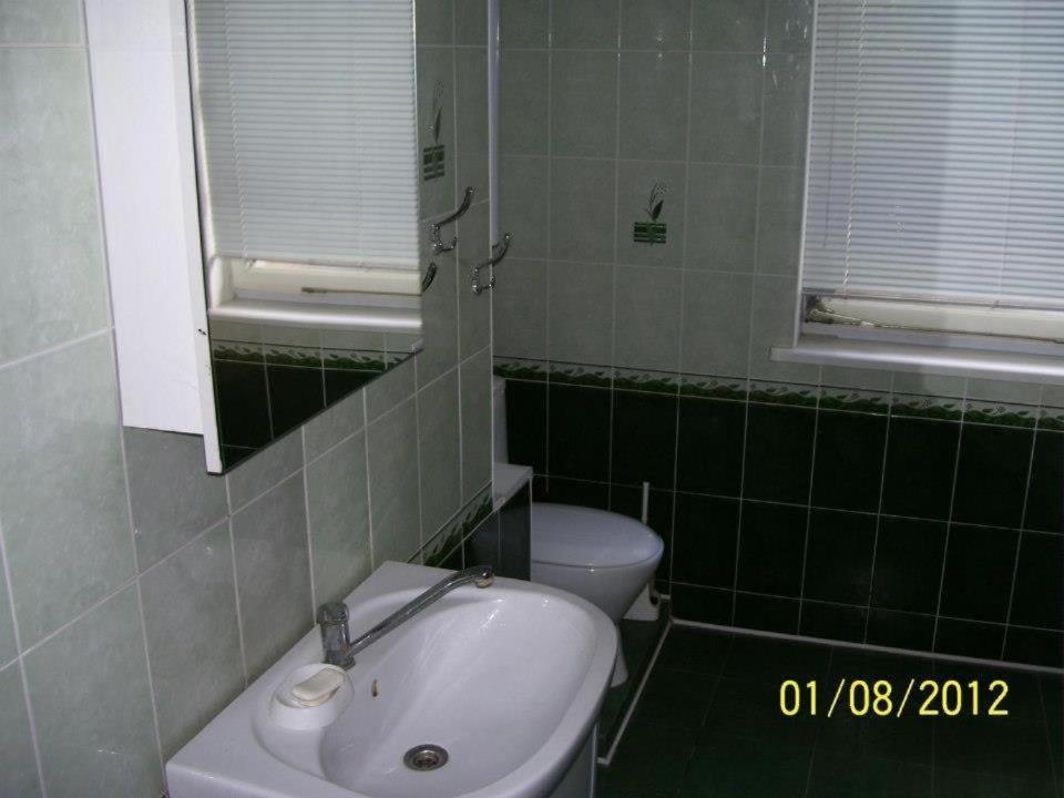 Pirtis Prie Neries Jonava Hotel Екстериор снимка